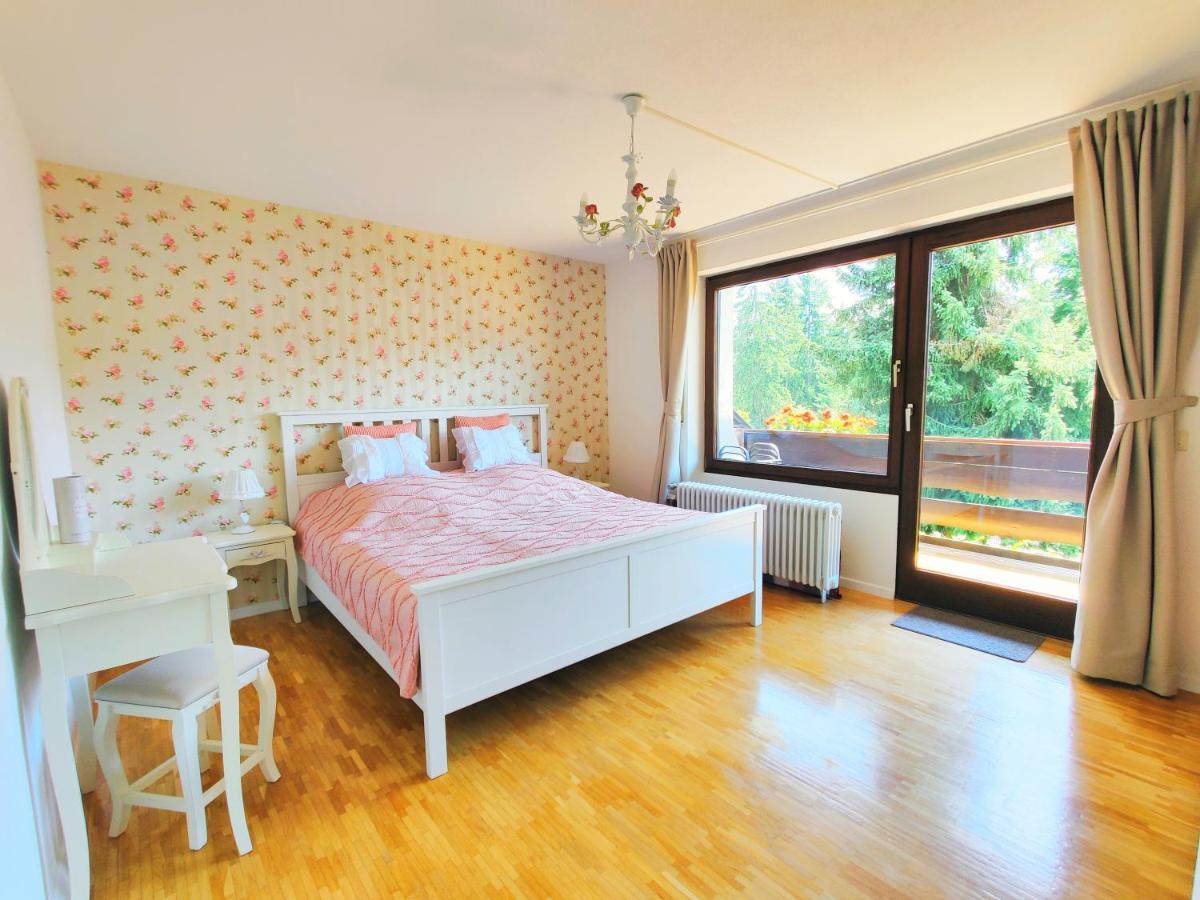 Romantic Style Apartment Titisee ภายนอก รูปภาพ